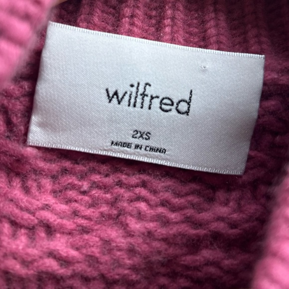 Wilfred (Aritzia) Wool Blend Turtleneck Sweater | Pink | XXS - Picture 5 of 6